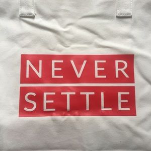 BNWT OnePlus Never Settle Tote Bag